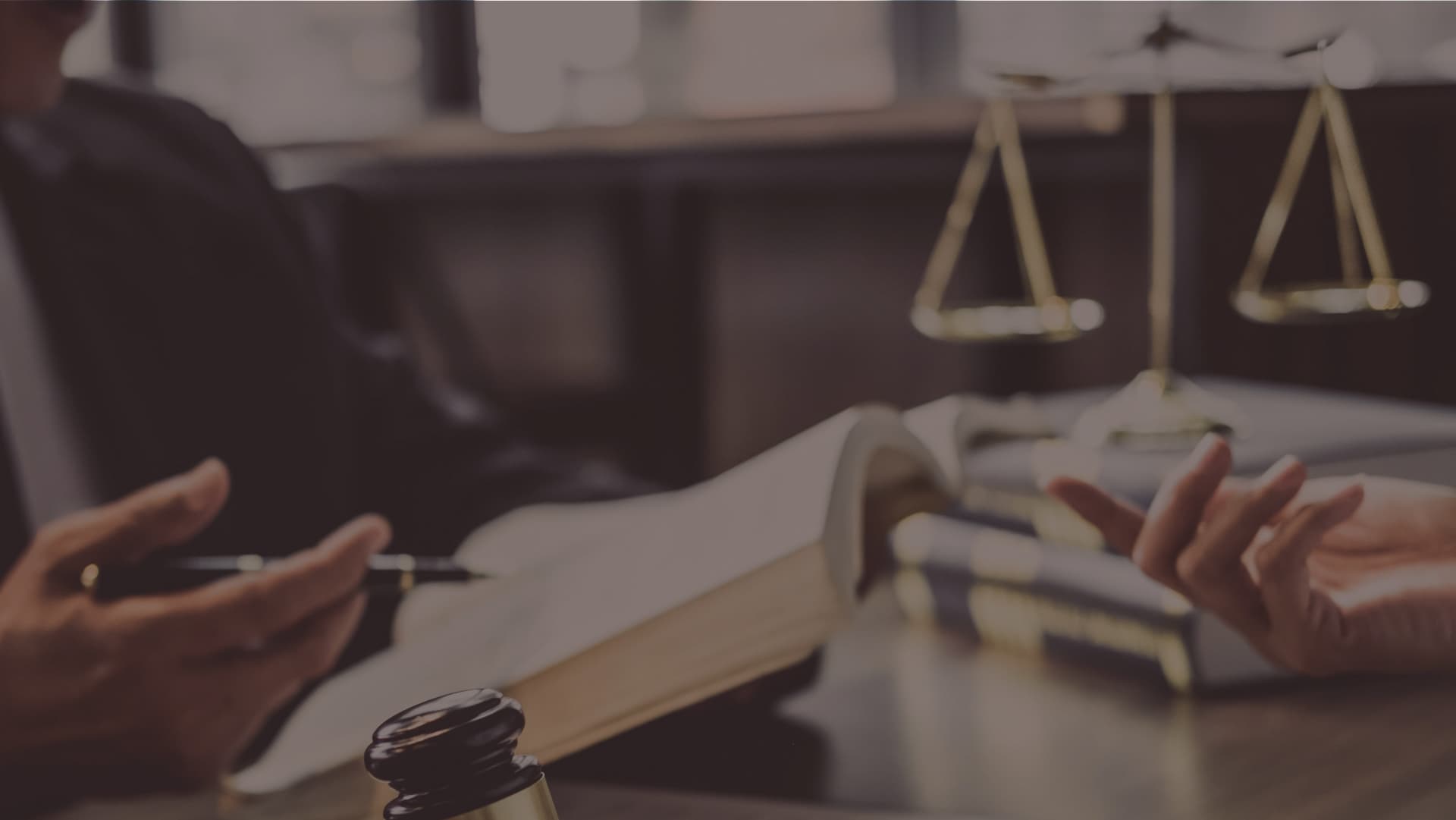 Департамент оценочной деятельности образован в январе 2012 года. Основным видом деятельности компании является проведение досудебных и судебных экспертиз по различным направлениям.<br>
	 Мы проводим экспертизы для физических и юридических лиц практически по любым направлениям. В нашем штате присутствуют эксперты по каждому направлению экспертиз, при необходимости у нас есть широкий круг проверенных партнеров, тем самым мы обеспечиваем оперативные, качественные и независимые оценки и экспертизы для каждой области права в досудебных и судебных разбирательствах.<br>
	 Наша компания обладает всеми необходимыми лицензиями, аккредитациями и допусками. Каждый сотрудник имеет профильное образование, опыт и необходимую документацию для реализации экспертизы. Заключения наших экспертов подготовлены для суда, при необходимости мы предоставим любые сопутствующие документы для вашего случая.<br>
	 В настоящее время работаем более чем в 100 городах России. В команде работает более 150 экспертов. Провели более десятка тысяч экспертиз для граждан и организация по всей стране.
 	 Департамент оценочной деятельности образован в январе 2012 года. Основным видом деятельности компании является проведение досудебных и судебных экспертиз по различным направлениям.<br>
	 Мы проводим экспертизы для физических и юридических лиц практически по любым направлениям. В нашем штате присутствуют эксперты по каждому направлению экспертиз, при необходимости у нас есть широкий круг проверенных партнеров, тем самым мы обеспечиваем оперативные, качественные и независимые оценки и экспертизы для каждой области права в досудебных и судебных разбирательствах.<br>
	 Наша компания обладает всеми необходимыми лицензиями, аккредитациями и допусками. Каждый сотрудник имеет профильное образование, опыт и необходимую документацию для реализации экспертизы. Заключения наших экспертов подготовлены для суда, при необходимости мы предоставим любые сопутствующие документы для вашего случая.<br>
	 В настоящее время работаем более чем в 100 городах России. В команде работает более 150 экспертов. Провели более десятка тысяч экспертиз для граждан и организация по всей стране.